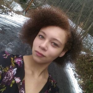 Meet your Posher, Deanna